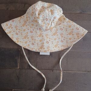 Floral Women's Sun Hat - Cream and Orange